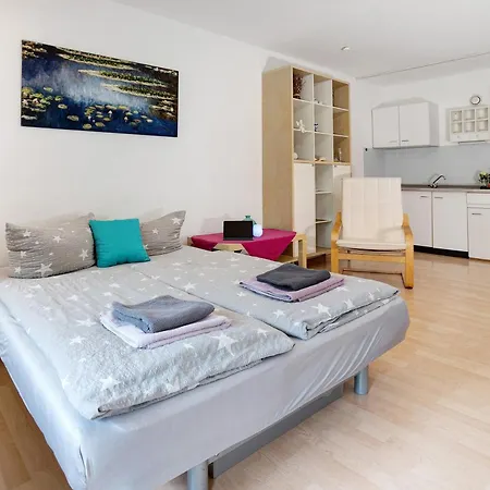 Adrion Apartment *