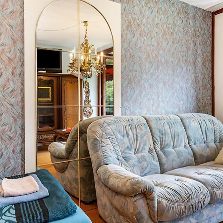 Adrion Apartment *
